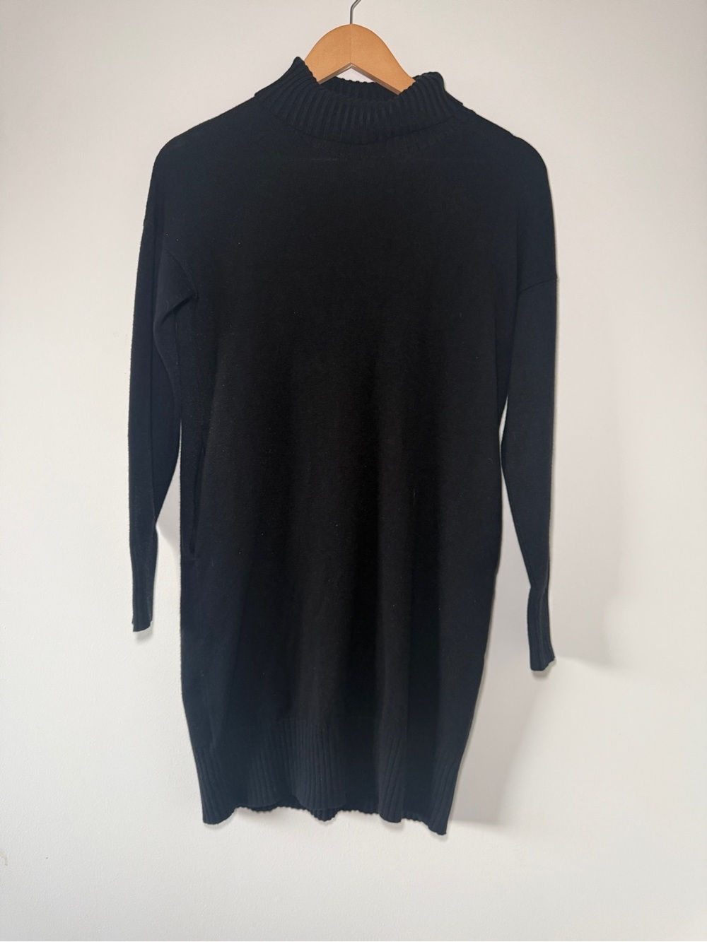 Lululemon Softer Still Cashmere Blend Black Sweater Dress XS
